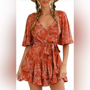 Princess Polly Wrap Romper Size 2 (US)